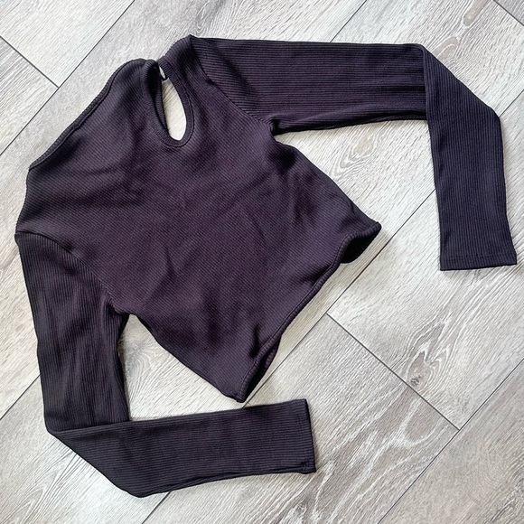 Zara Ribbed Long Sleeve Crop Top - Picture 11 of 13